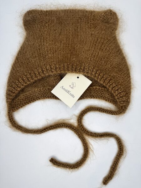 Adīta cepure "Lācēns", īrisu brūna